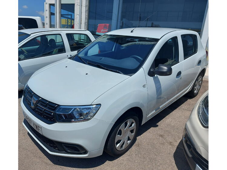 Dacia Sandero ESSENTIAL foto 2